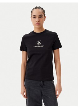 Calvin Klein Jeans T-Shirt Shadow Graphic J20J225545 Czarny Regular Fit ze sklepu MODIVO w kategorii Bluzki damskie - zdjęcie 182752335