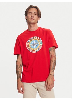 Napapijri T-Shirt S-Dorees NP0A4IBE Czerwony Regular Fit ze sklepu MODIVO w kategorii T-shirty męskie - zdjęcie 182752785