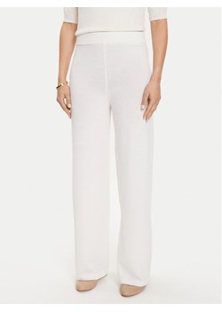 Max Mara Leisure Spodnie dzianinowe Epopea 24263360 Biały Relaxed Fit ze sklepu MODIVO w kategorii Spodnie damskie - zdjęcie 182753386