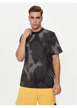 adidas T-Shirt Future Icons 3-Stripes IX5202 Szary Regular Fit ze sklepu MODIVO w kategorii T-shirty męskie - zdjęcie 182753748