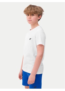 4F T-Shirt 4FJWSS24TTSHM1116 Biały Regular Fit ze sklepu MODIVO w kategorii T-shirty chłopięce - zdjęcie 182753878