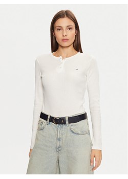 Tommy Jeans Bluzka DW0DW19501 Biały Slim Fit ze sklepu MODIVO w kategorii Bluzki damskie - zdjęcie 182754268