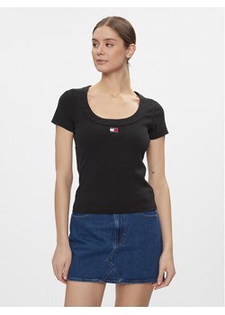 Tommy Jeans T-Shirt Tjw Slim Badge Rib Tee Ss DW0DW17396 Czarny Slim Fit ze sklepu MODIVO w kategorii Bluzki damskie - zdjęcie 182754269