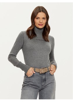 Guess Jeans Golf W4BR15 Z3HO2 Szary Regular Fit ze sklepu MODIVO w kategorii Swetry damskie - zdjęcie 182755579