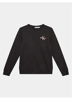 Calvin Klein Jeans Bluza Monogram IU0IU00397 Czarny Regular Fit ze sklepu MODIVO w kategorii Bluzy chłopięce - zdjęcie 182755889
