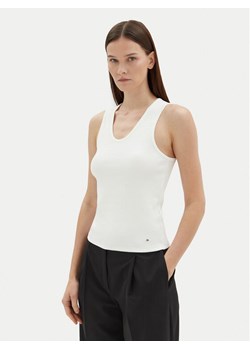 Tommy Hilfiger Top WW0WW44572 Écru Slim Fit ze sklepu MODIVO w kategorii Bluzki damskie - zdjęcie 182755956