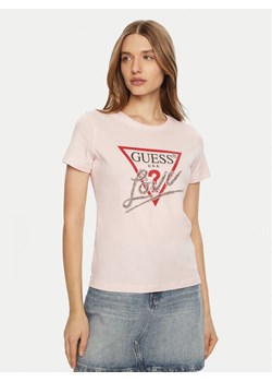 Guess T-Shirt W5RI10 I3Z14 Różowy Regular Fit ze sklepu MODIVO w kategorii Bluzki damskie - zdjęcie 182756137