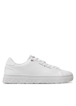 Tommy Hilfiger Sneakersy Court Thick Cupsole Leather FM0FM05208 Biały ze sklepu MODIVO w kategorii Buty sportowe męskie - zdjęcie 182756369