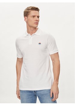 Save The Duck Polo Ovidio DR1213M-BATE18 Biały Regular Fit ze sklepu MODIVO w kategorii T-shirty męskie - zdjęcie 182756376