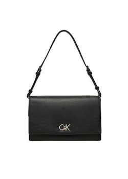 Calvin Klein Torebka Ck Elongated Shoulder Bag K60K612807 Czarny ze sklepu MODIVO w kategorii Torebki damskie - zdjęcie 182756925