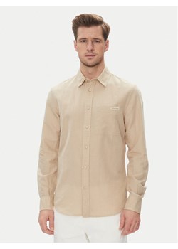 Calvin Klein Jeans Koszula J30J327295 Beżowy Regular Fit ze sklepu MODIVO w kategorii Koszule męskie - zdjęcie 182756946