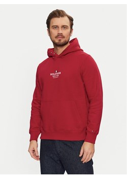 Tommy Hilfiger Bluza MW0MW39050 Czerwony Regular Fit ze sklepu MODIVO w kategorii Bluzy męskie - zdjęcie 182758026