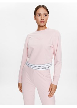 Guess Bluza O3YQ01 KBS91 Różowy Regular Fit ze sklepu MODIVO w kategorii Bluzy damskie - zdjęcie 182758449