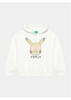 United Colors Of Benetton Bluza POKEMON 3J73C203E Biały Comfort Fit ze sklepu MODIVO w kategorii Bluzy dziewczęce - zdjęcie 182759425