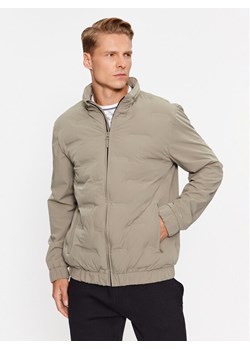 Guess Kurtka przejściowa Z3BL05 WFPD0 Zielony Regular Fit ze sklepu MODIVO w kategorii Kurtki męskie - zdjęcie 182759576