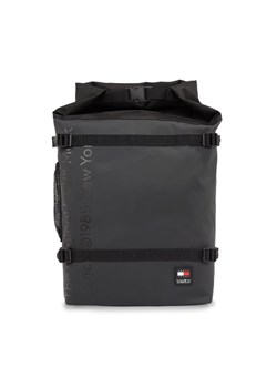 Tommy Jeans Plecak Tjm Daily + Rolltop Backpack AM0AM12120 Czarny ze sklepu MODIVO w kategorii Plecaki - zdjęcie 182759989