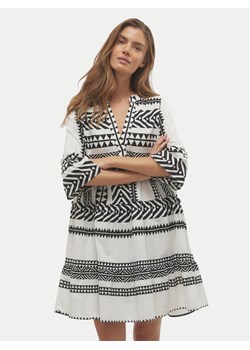Vero Moda Sukienka letnia Dicthe 10225127 Biały Loose Fit ze sklepu MODIVO w kategorii Sukienki - zdjęcie 182760009