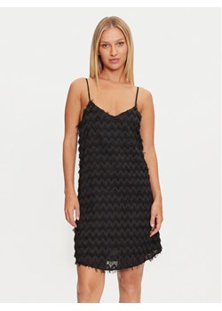 ONLY Sukienka koktajlowa Karla 15331748 Czarny Regular Fit ze sklepu MODIVO w kategorii Sukienki - zdjęcie 182760575