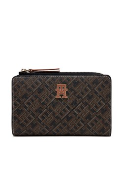 Tommy Hilfiger Duży Portfel Damski Th Monoplay Leather Med 7 Wallet AW0AW17417 Czarny ze sklepu MODIVO w kategorii Portfele damskie - zdjęcie 182760755