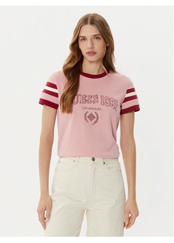Guess T-Shirt V5RI00 KA260 Różowy Regular Fit - id: 0000304590023 - marki Guess - 182761098 Guess T-Shirt V5RI00 KA260 Różowy Regular Fit ze sklepu MODIVO w kategorii Bluzki damskie - zdjęcie 182761098