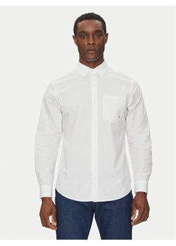 Calvin Klein Jeans Koszula LV040QM160 Biały Regular Fit ze sklepu MODIVO w kategorii Koszule męskie - zdjęcie 182761187