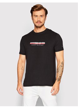 Tommy Hilfiger T-Shirt Cn Ss UM0UM02348 Czarny Regular Fit ze sklepu MODIVO w kategorii T-shirty męskie - zdjęcie 182761449
