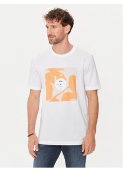 Boss T-Shirt Tiburt 388 50512132 Biały Regular Fit ze sklepu MODIVO w kategorii T-shirty męskie - zdjęcie 182761499