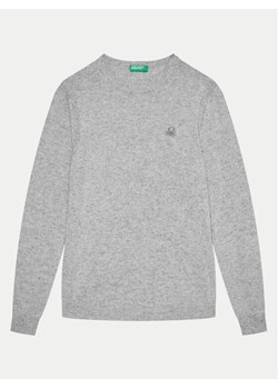 United Colors Of Benetton Sweter 1032C106W Szary Regular Fit ze sklepu MODIVO w kategorii Swetry chłopięce - zdjęcie 182761829