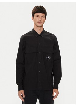 Calvin Klein Jeans Koszula J30J325618 Czarny Relaxed Fit ze sklepu MODIVO w kategorii Koszule męskie - zdjęcie 182761878