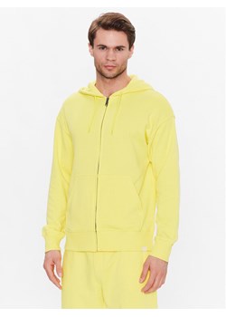 United Colors Of Benetton Bluza 3J68U5001 Żółty Regular Fit ze sklepu MODIVO w kategorii Bluzy męskie - zdjęcie 182762398