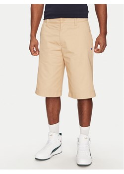 Champion Szorty sportowe 220765 Beżowy Standard Fit ze sklepu MODIVO w kategorii Spodenki męskie - zdjęcie 182762699