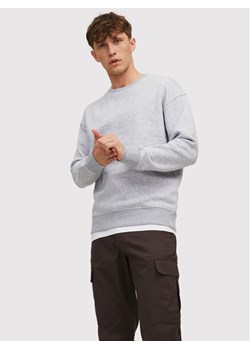Jack&Jones Bluza Star 12208182 Szary Regular Fit ze sklepu MODIVO w kategorii Bluzy męskie - zdjęcie 182763025
