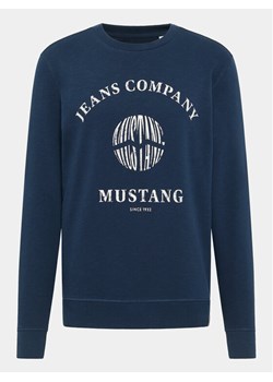 Mustang Bluza Clio 1014785 Granatowy Regular Fit ze sklepu MODIVO w kategorii Bluzy męskie - zdjęcie 182764135
