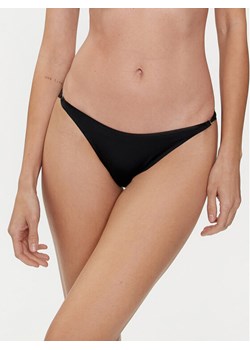 Calvin Klein Underwear Figi klasyczne 000QF7549E Czarny ze sklepu MODIVO w kategorii Majtki damskie - zdjęcie 182764556