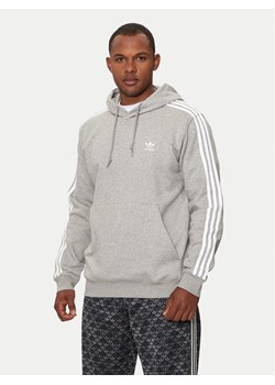 adidas Bluza adicolor Classics 3-Stripes IL2496 Szary Regular Fit ze sklepu MODIVO w kategorii Bluzy męskie - zdjęcie 182764897