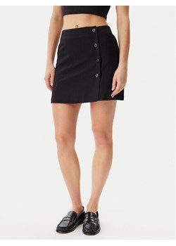 Calvin Klein Jeans Spódnica mini J20J225328 Czarny Regular Fit ze sklepu MODIVO w kategorii Spódnice - zdjęcie 182765018