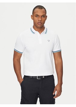 Guess T-Shirt M2GP34 KARS0 Biały Regular Fit ze sklepu MODIVO w kategorii T-shirty męskie - zdjęcie 182765568
