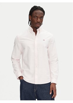 Tommy Jeans Koszula DM0DM21298 Różowy Regular Fit ze sklepu MODIVO w kategorii Koszule męskie - zdjęcie 182765988
