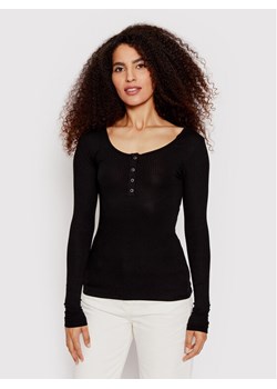 Pieces Bluzka Kitte 17101437 Czarny Slim Fit ze sklepu MODIVO w kategorii Bluzki damskie - zdjęcie 182766018