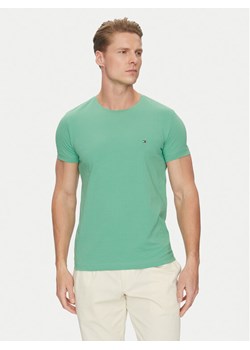 Tommy Hilfiger T-Shirt MW0MW10800 Zielony Slim Fit ze sklepu MODIVO w kategorii T-shirty męskie - zdjęcie 182766477