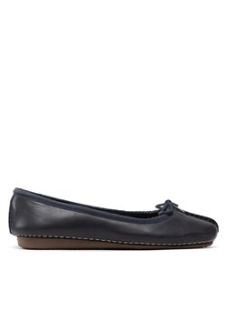 Clarks Baleriny Freckle Ice 203529324 Granatowy ze sklepu MODIVO w kategorii Balerinki - zdjęcie 182767259