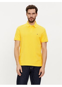 Tommy Hilfiger Polo 1985 MW0MW17770 Żółty Regular Fit ze sklepu MODIVO w kategorii T-shirty męskie - zdjęcie 183550518