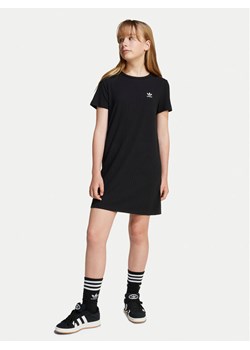 adidas Sukienka codzienna Ribbed JC8429 Czarny Regular Fit ze sklepu MODIVO w kategorii Sukienki dziewczęce - zdjęcie 183551396