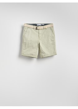 Reserved - Szorty slim fit - jasnozielony ze sklepu Reserved w kategorii Spodenki męskie - zdjęcie 183560759