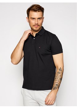 Tommy Hilfiger Polo 1985 MW0MW17770 Czarny Regular Fit ze sklepu MODIVO w kategorii T-shirty męskie - zdjęcie 183562306