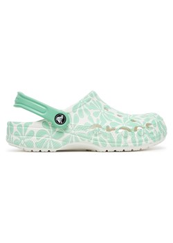 Klapki basenowe Crocs BAYA  GRAPHIC CLOG 206230-3U3 ze sklepu ccc.eu w kategorii Klapki damskie - zdjęcie 183575355