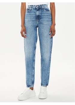 Calvin Klein Jeans Jeansy J20J223655 Niebieski Mom Fit ze sklepu MODIVO w kategorii Jeansy damskie - zdjęcie 183578169
