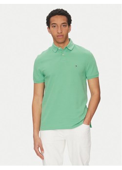Tommy Hilfiger Polo 1985 MW0MW17770 Zielony Regular Fit ze sklepu MODIVO w kategorii T-shirty męskie - zdjęcie 183582939