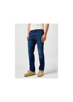WRANGLER MĘSKIE SPODNIE JEANSOWE WRANGLER TEXAS BLUE ABYSS 112364456 ze sklepu YouNeedit.pl w kategorii Jeansy męskie - zdjęcie 183584197