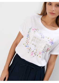 Mohito - T-shirt z nadrukiem - biały ze sklepu Mohito w kategorii Bluzki damskie - zdjęcie 183595166